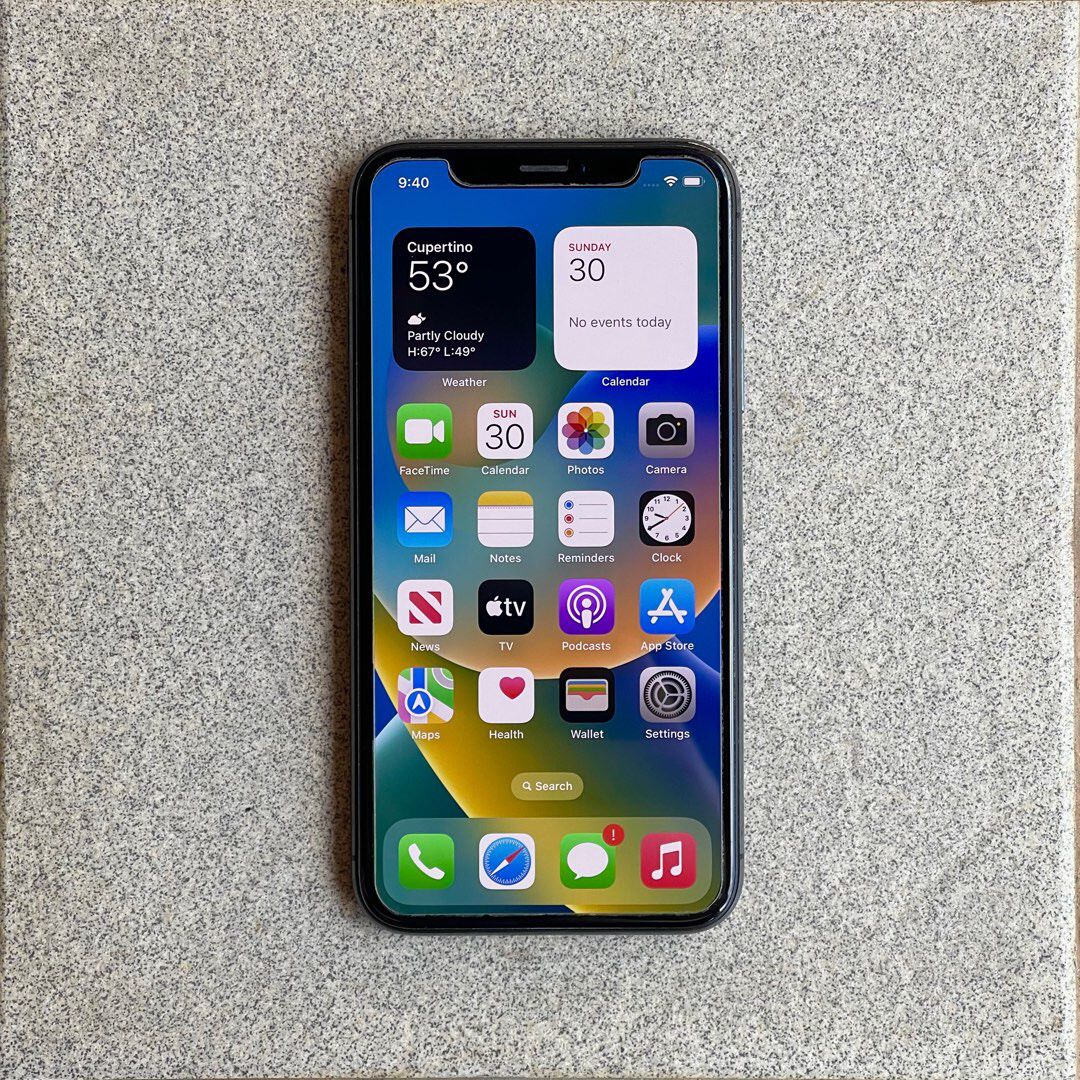 Unlocked IPhone X | Excellent Condition ‘