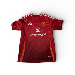 Manchester United 24/25 Kit Garnacho