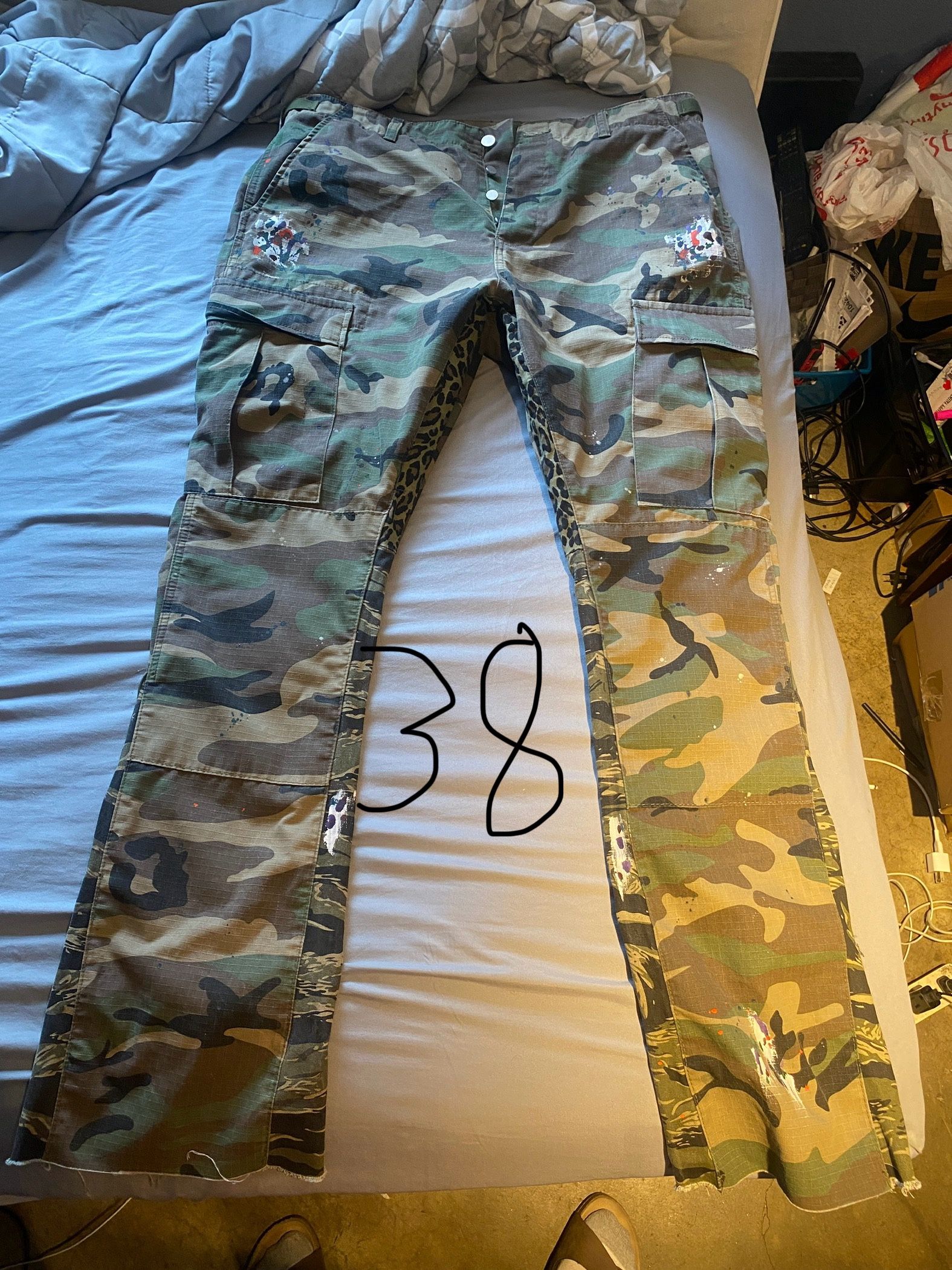 Size 38 Graphic Pants Slim Fit Camo