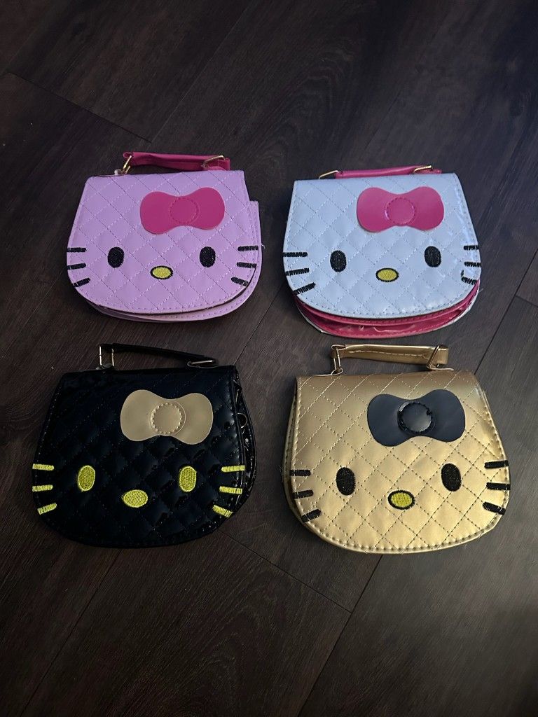 Hello Kitty Crossbody Purse 