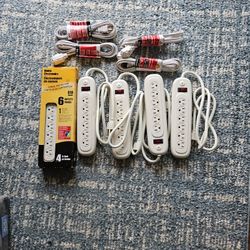 5  6 Outlet Power Boxes And 4  9ft Extension Cords