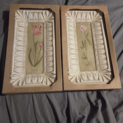 (2) Ceramic Wall Hangers 