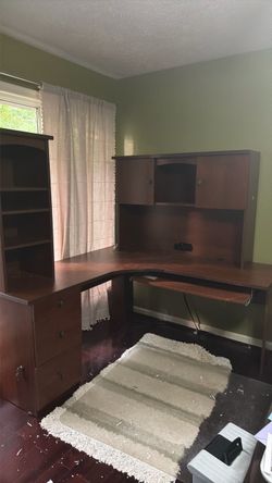 L-Shaped Corner Desk with Hutch and Drawers