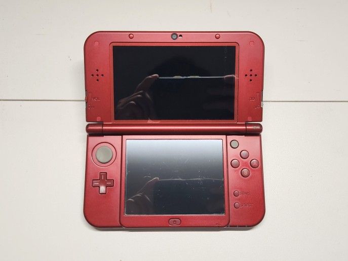 New Nintendo 3DS XL W/ HShop