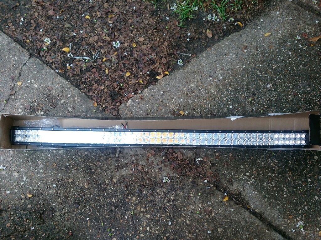 50" LED LIGHT BAR LIGHTBAR CURVED Autofeel