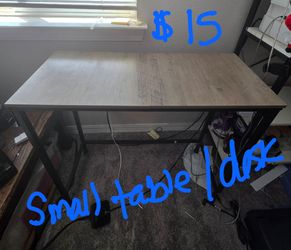 Small table/desk