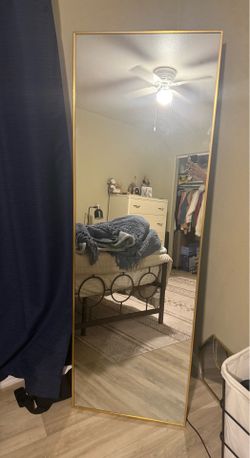 Full length body mirror
