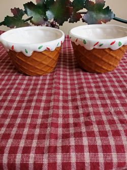 2 Bay Island ice cream cone bowls/,dishes Thumbnail