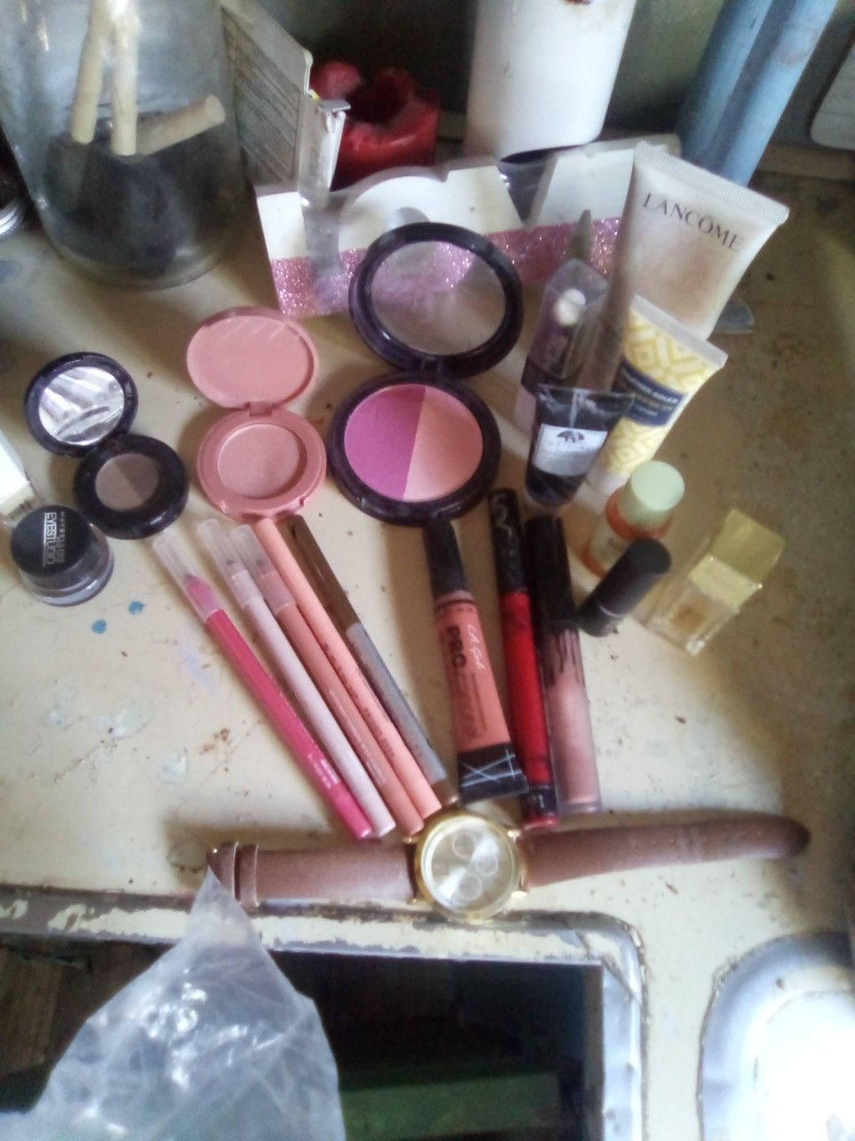 Make up #Lot