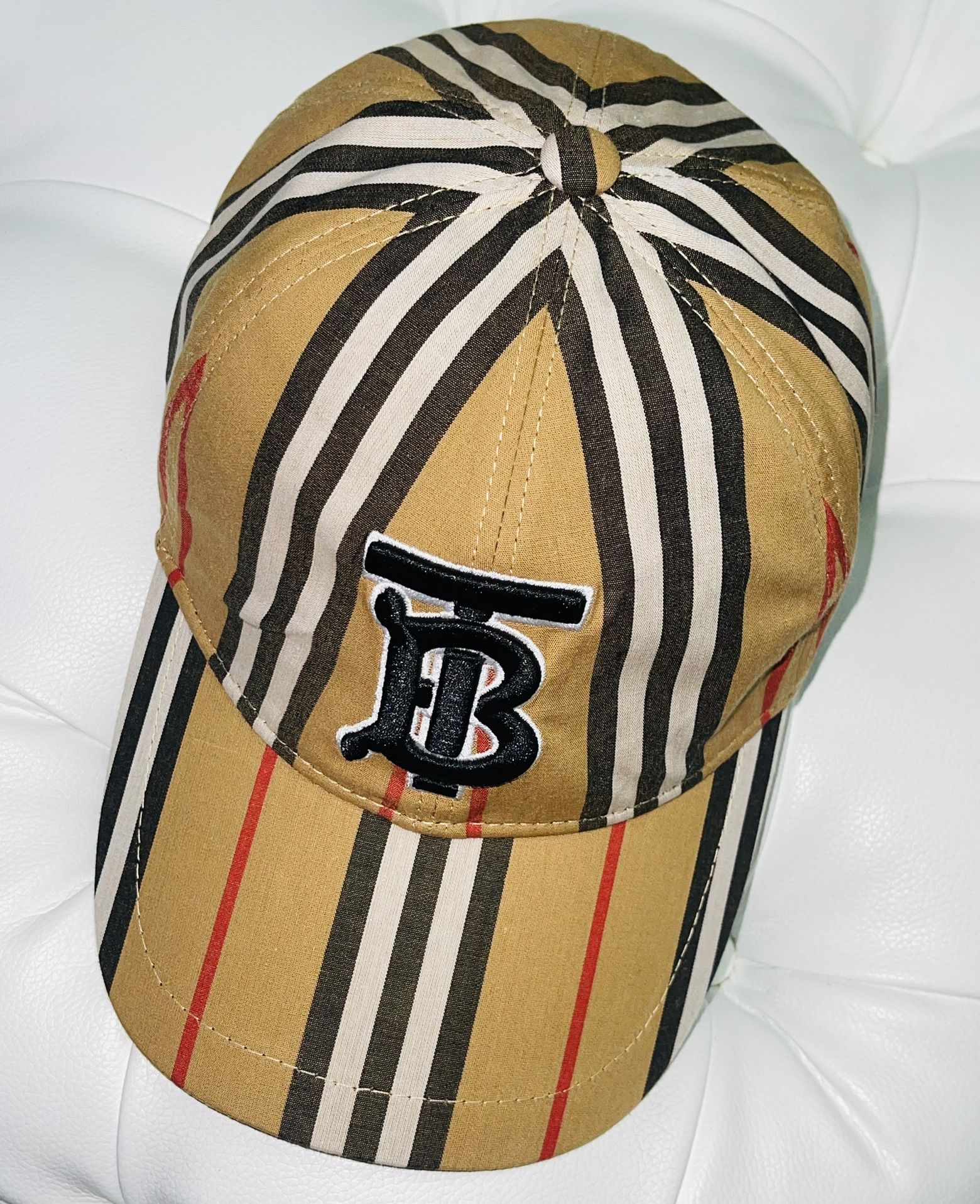 Burberry π€π§’