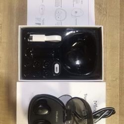 BLUETOOTH EARBUDS ALL NEW. SALING FOR CHEAP!! $15.00 EACH OR ALL FOR $50.00