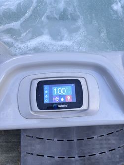 2020 Hot Spring Spas Sovereign Hot Tub Near New Low Hours - Westfield, NJ