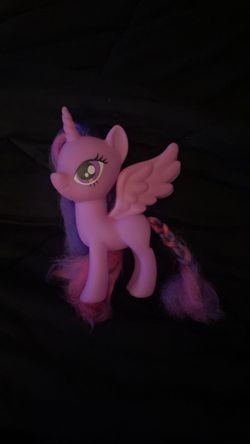 My little pony twilight sparkle figure