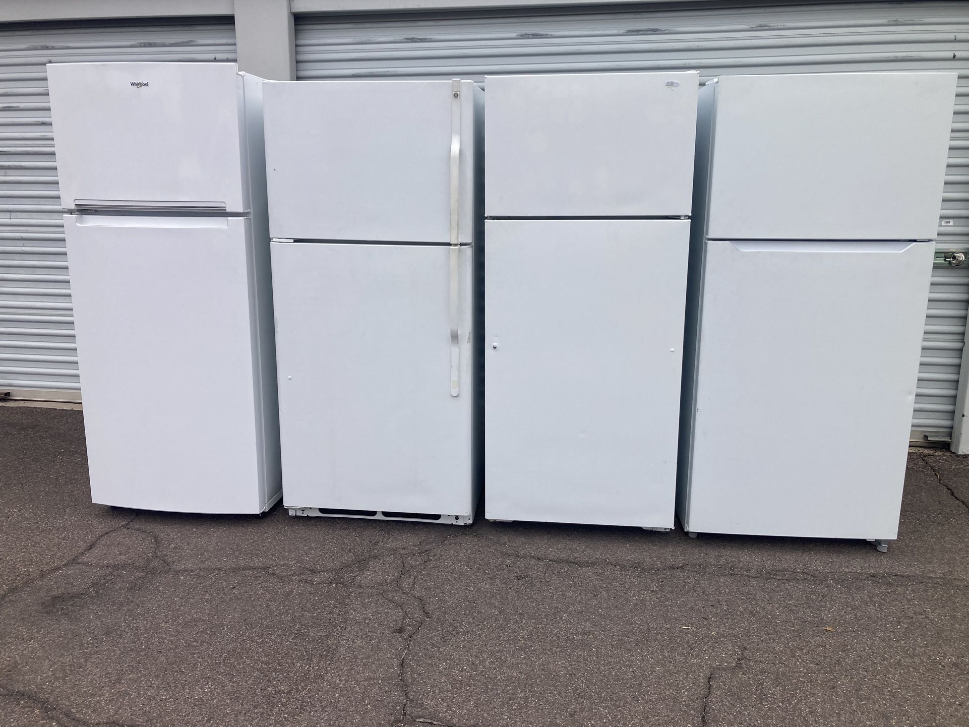 Refrigerators in good condition, clean and nice, various dimensions, can come and see them
