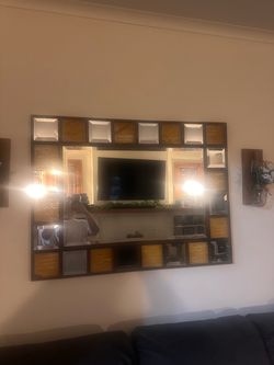 Wall decor