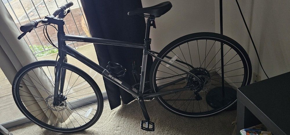 Cannondale
Quick Disc 4 Bike (Size M)