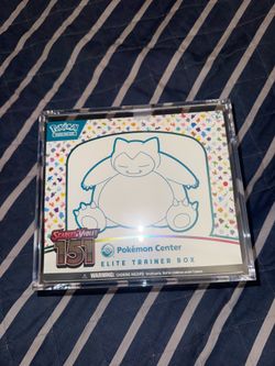 151  ETB POKEMON CENTER