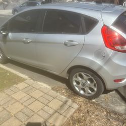 2012 Ford Fiesta