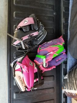 3 T-ball baseball gloves