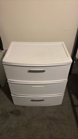 White 3 drawer container