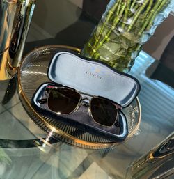 Gucci su glasses