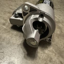 Clark/Caterpillar/Mitsubishi Starter Motor Replacement