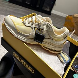 New Balance 2002R Conversation Amongst 