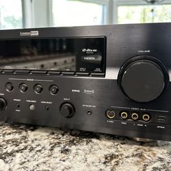 Yamaha RX-V663 Audio Receiver. Like New