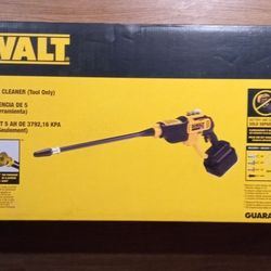 DeWalt 5 AH 550 Psi Power Cleaner