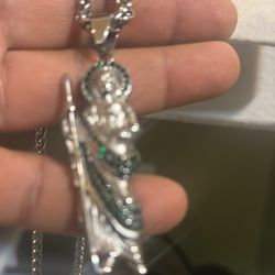 Cadena Y DijeSan Judas $45