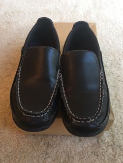Boys Cole Haan Size 2