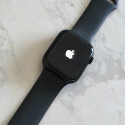 Apple Watch Series 8 - 45mm