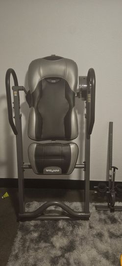 Innova inversion table