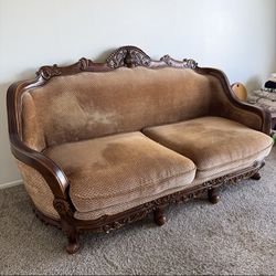 Vintage Curved Solid Wood Victorian 3 Seater Sofa Couch Clean and Good Condition