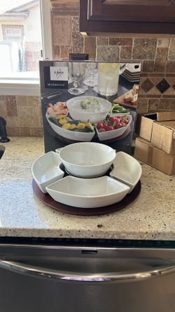 Ceramic And Wood Multiserver