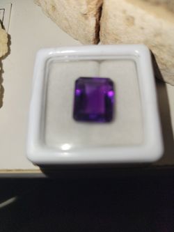 Emerald Cut Amythyst Gem 💎 Natural