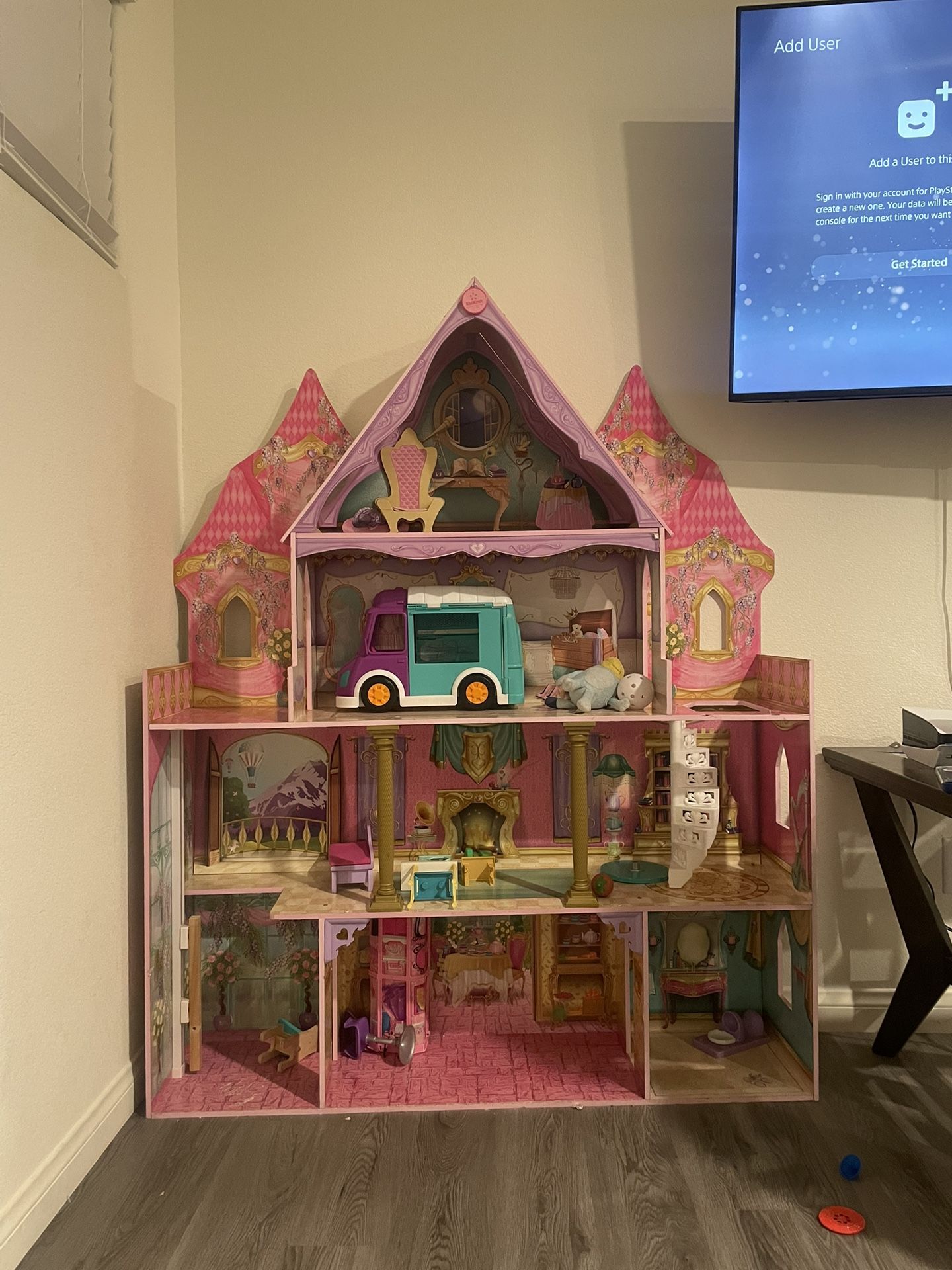 Doll House