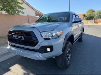 2019 Toyota Tacoma TRD OFF ROAD 4X4 fully loaded