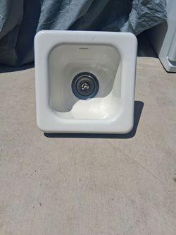 ** ONLY $50! ** VINTAGE KOHLER CAST IRON BAR SINK