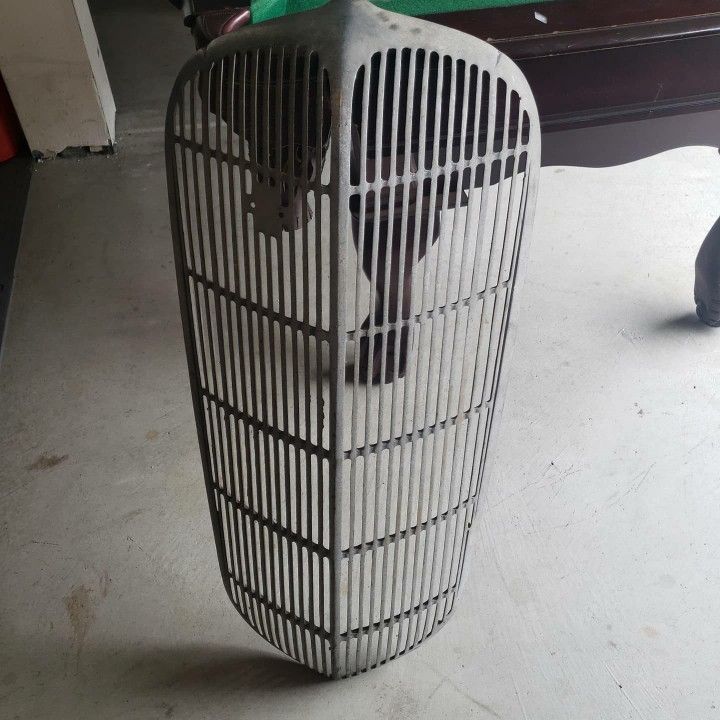 1936 Buick Grill