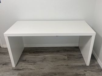 Computer Desk