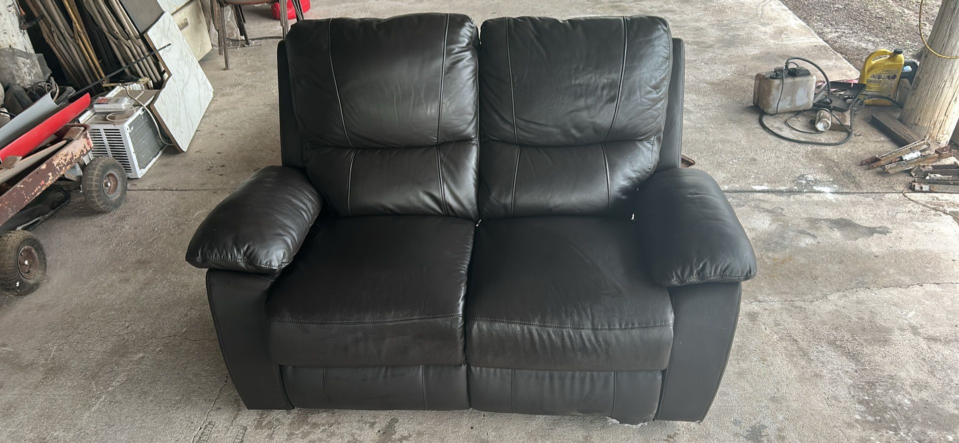 Leather Couches For Sale