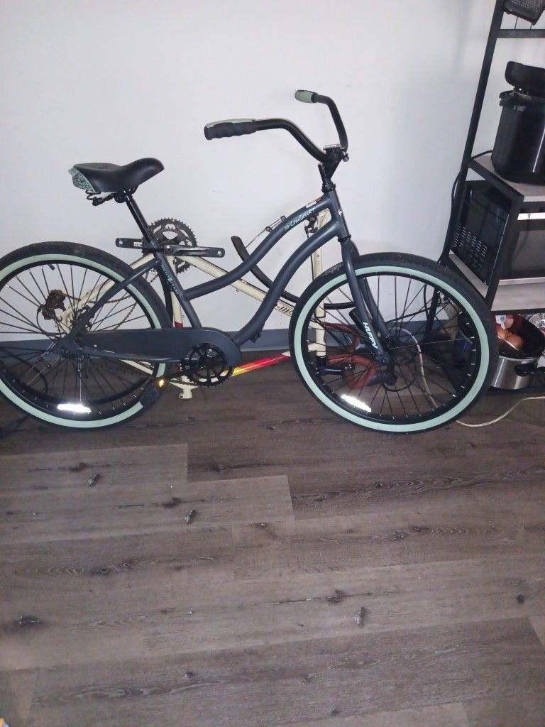 Huffy Bike Excellent Condition $70