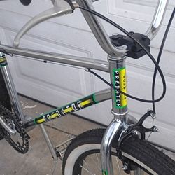 Schwinn Predator Team 24 "  Wheels 24". $520