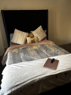 Queen size bed