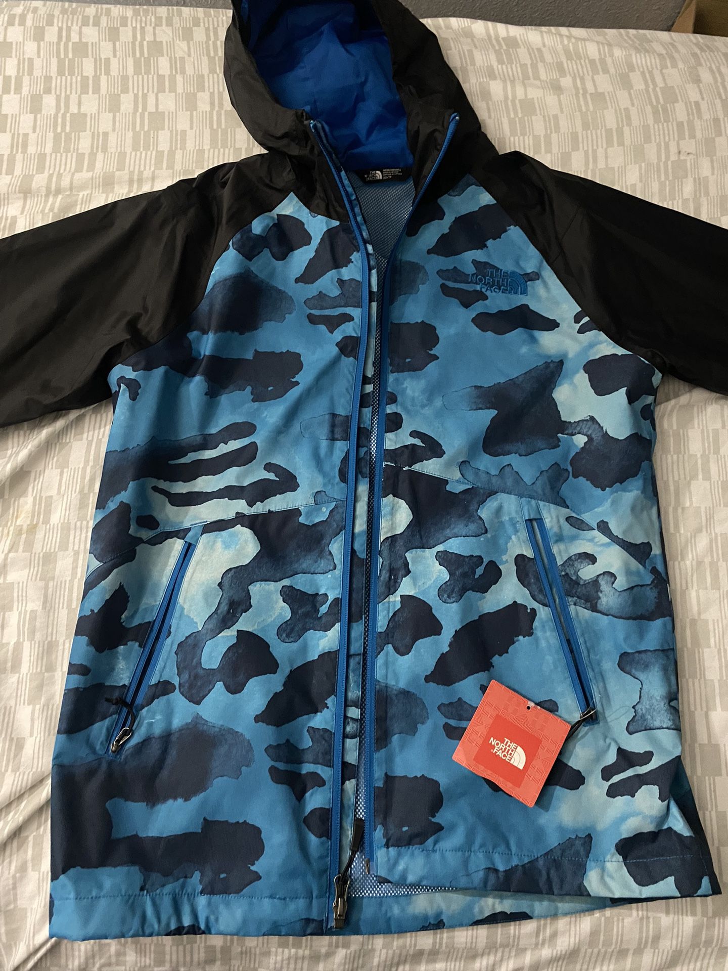 Rare North Face Camo Blue Lightweight Jacket