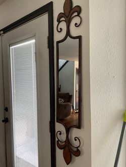 Mirror decor
