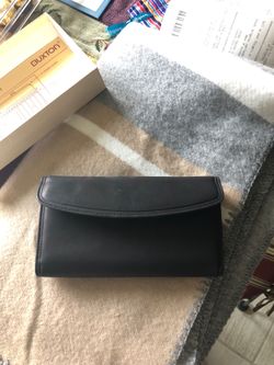 Buxton ladies wallet