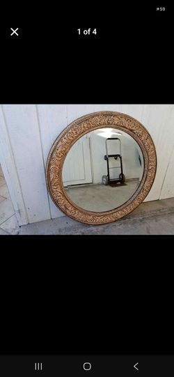 Ethan Allen Wall  38" Round mirror