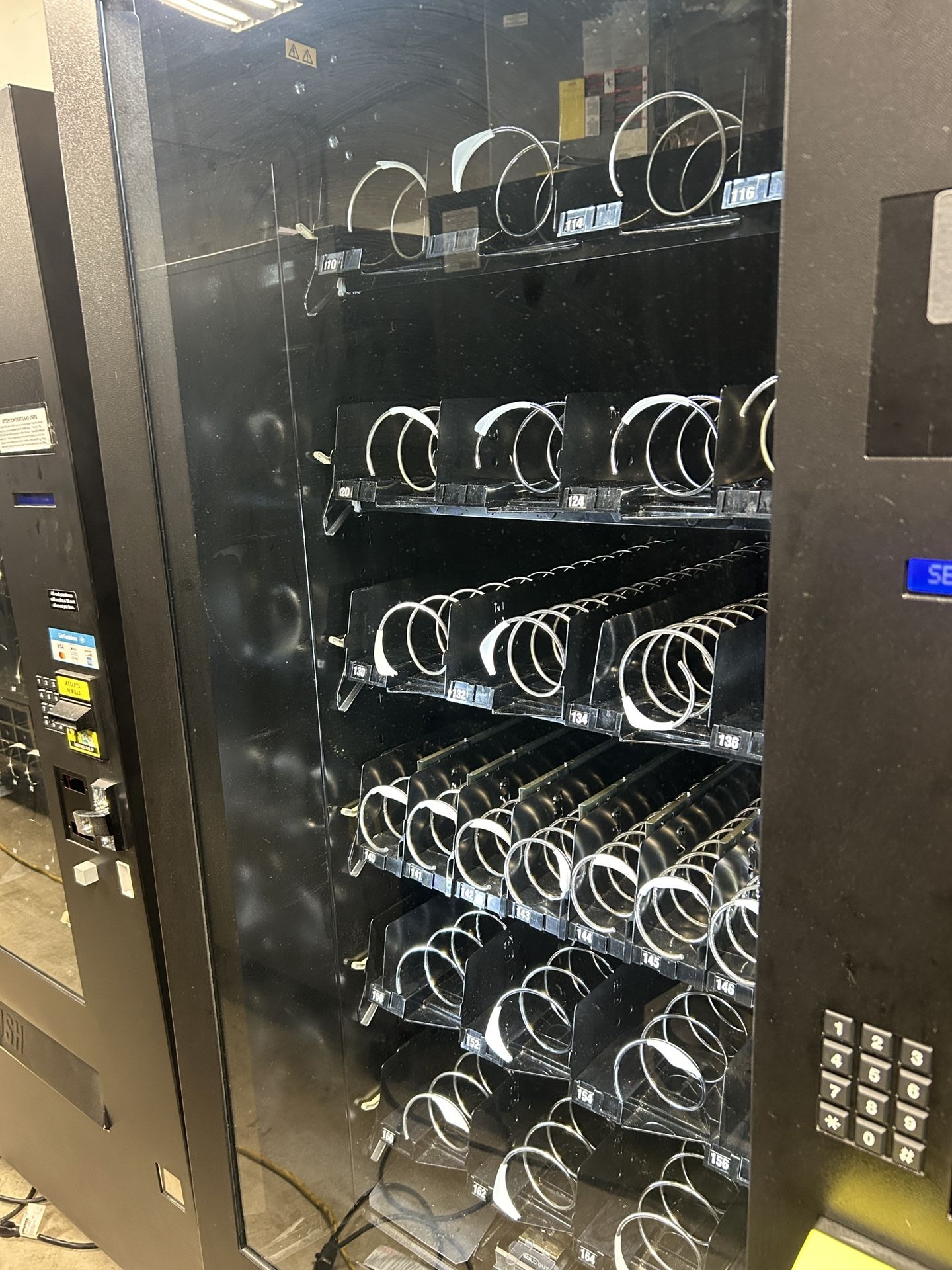 AP LCM REVISION DOOR SNACK VENDING MACHINE 30 DAY WARRANTY & FREE DELIVERY